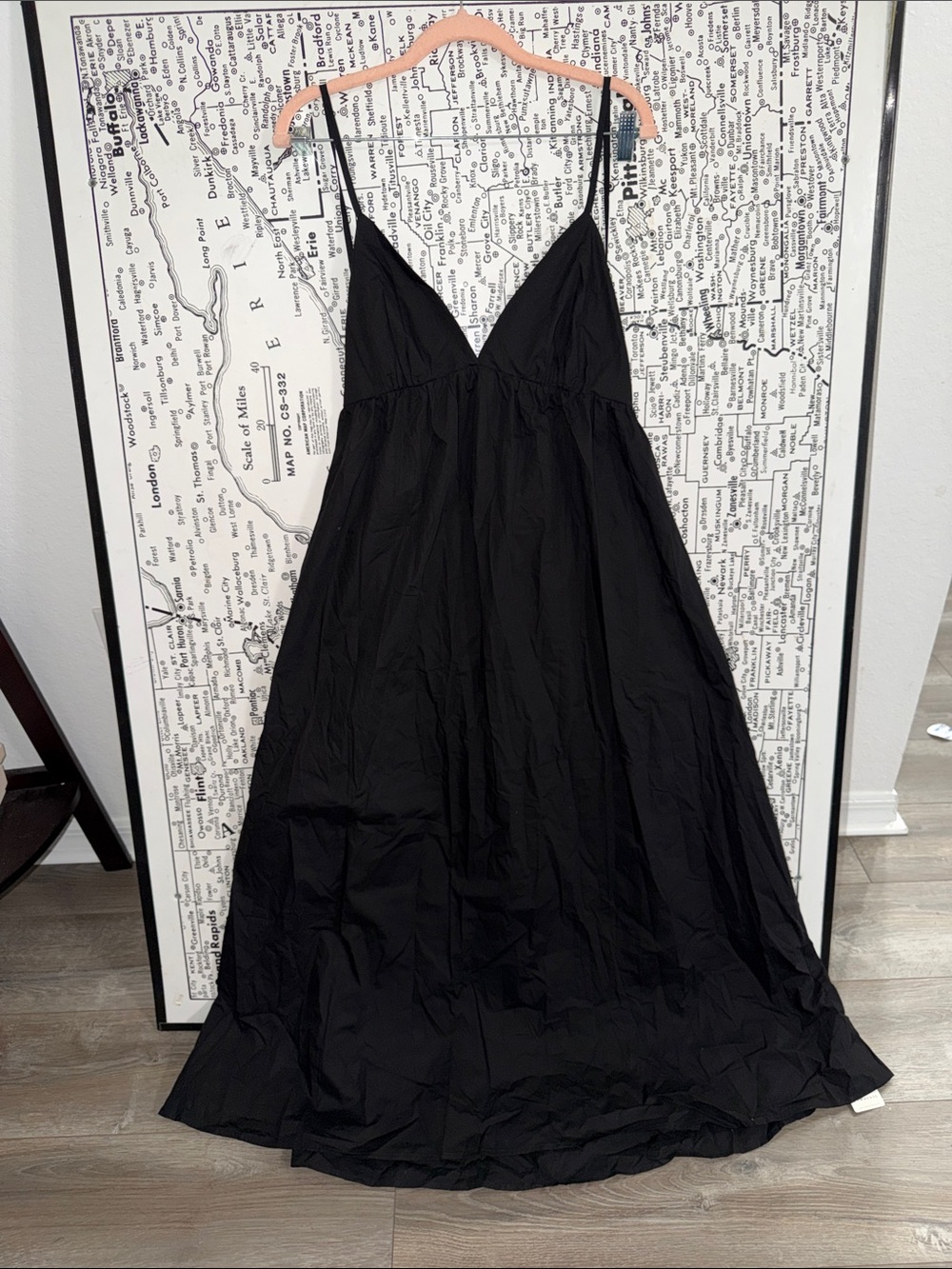 Commense Black Backless Tiered Maxi Dress - Picture 4 of 6